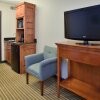 Отель Holiday Inn Express Hotel & Suites Fredericksburg, an IHG Hotel, фото 13