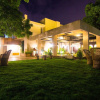 Отель The Ten Suites, фото 1