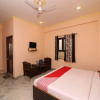 Отель OYO 22015 Hotel Lakshya Palace, фото 3