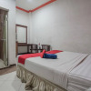 Отель Reddoorz Plus Near Mall Sentra Antasari, фото 14