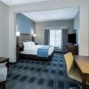 Отель Holiday Inn Express Mobile I-65, an IHG Hotel, фото 24