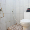 Отель RedDoorz Plus near Stadion Wijaya Kusuma, фото 26