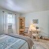 Отель Stockbridge Home: Walk to Town Beach!, фото 13