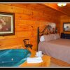 Отель Priscilla Heights Lane Cabin 3210 - 1 Br cabin by RedAwning в Пиджен-Фордже
