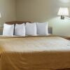 Отель Quality Inn and Suites Greenfield Hotel, фото 4