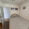 Отель Trendy 2BD Flat - 6 Minutes to Wimbledon, фото 6