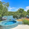 Отель The Authentic Lake Austin Hacienda 3 Bedrooms 2 Bathrooms Home, фото 15