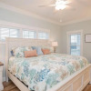 Отель Pier Walker by Oak Island Accommodations, фото 5