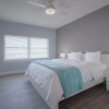 Отель Shore to Please Beach Oceanfront Patio Pet Friendly, фото 5