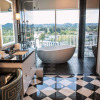 Отель The Beverly Hilton, фото 10