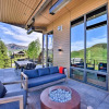 Отель Custom Mt. Crested Butte Home; Walk to the Lifts!, фото 20