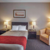 Отель Comfort Inn & Suites Sylvan Lake, фото 18