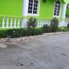 Отель PeSheres Inn & Spa в Краун-Пойнт
