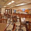 Отель Holiday Inn Express & Suites McPherson, an IHG Hotel, фото 22