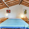 Отель Lovely Holiday Home in Castellina in Chianti With Garden, фото 11