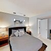 Отель Breezy W/ Pools & Tennis - Walk To Beach! 2 Bedroom Condo, фото 6