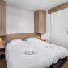 Отель Modern Bungalow With Dishwasher, Beach at 500 m, фото 2
