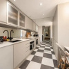 Отель The Kensington Place - Stylish 1bdr Flat, фото 2