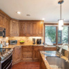 Отель Walk To Festivals! Windows, Fireplace, Hot Tub 1 Bedroom Condo by RedAwning, фото 3