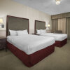 Отель Delta Hotels by Marriott Edmonton Centre Suites, фото 27
