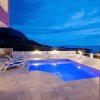 Отель Holiday house Sandra - with pool : Makarska. Riviera Makarska, фото 30