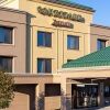 Отель Courtyard Marriott Binghamton в Вестале