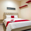 Отель RedDoorz @ Tebet Barat 2, фото 3