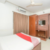 Отель OYO 3242 Hotel Status Executive Room's, фото 7