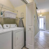 Отель Santa Rosa Beach Haven w/ Rooftop+pool Access, фото 3