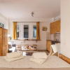 Отель Downtown Yellow Studio With Private Parking, фото 13