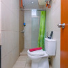 Отель Simple And Comfort 2Br With Extra Room At Mt Haryono Square Apartment, фото 12
