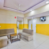 Отель OYO 8692 Hotel Vibrant Regency, фото 18