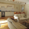 Отель Comfortable Airy 5-bed Apartment in Llandysul, фото 2