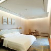 Отель Huanying Living Hotel - Dongguan, фото 2