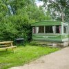 Отель Tadpole Retreat:sleeps 4, Kitchen, Bathroom&lounge, фото 12