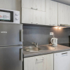Отель Welcoming Mobile Home in Banjole With Swimming Pool, фото 5