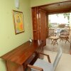 Отель The Cabin at Long Mountain Country Club Отель The Cabin at Long Mountain Country Club в Кингстоне