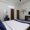 Отель OYO 24591 Mishra Residency Newtown, фото 3