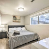 Отель Spacious Kent Home ~ 17 Mi to Dtwn Seattle!, фото 5