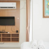Отель Comfortable and Minimalist Studio at Tuscany Residences Apartment, фото 2