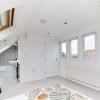Отель The Wandsworth Gem - Astonishing 3bdr Flat, фото 2
