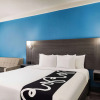 Отель La Quinta Inn & Suites by Wyndham Round Rock North, фото 2