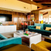 Отель Cliffridge by Avantstay Lush Malibu Hills Estate w/ Breathtaking Ocean Views, фото 7