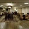 Отель Hampton Inn Portage в Портэйдже