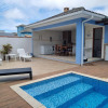 Отель Casa Azul - Linda casa Familiar com Piscina no Peró em Cabo Frio, фото 8