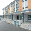 Отель OYO 90186 Tiong's Homestay - Gated Comm, фото 1