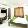 Отель Treebo Habitat Suites and Rooms, фото 34