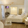Отель suite with Jacuzzi, central location, suitable for couples-Suite Vitti 5, фото 5