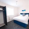 Отель Immaculate 4-bed House in Kings Norton, фото 6