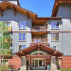 Отель Spacious, Mountain Chic, Close to Ski Lift 1 bedroom - TM316 by Redawning, фото 8